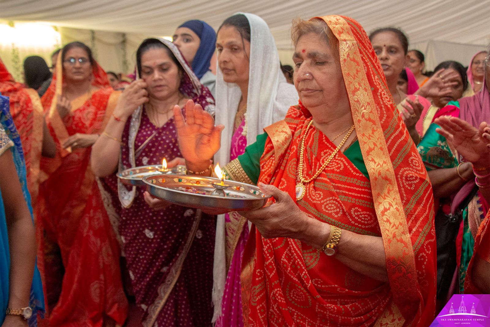 ©1987-2017 SKS Swaminarayan Temple East London